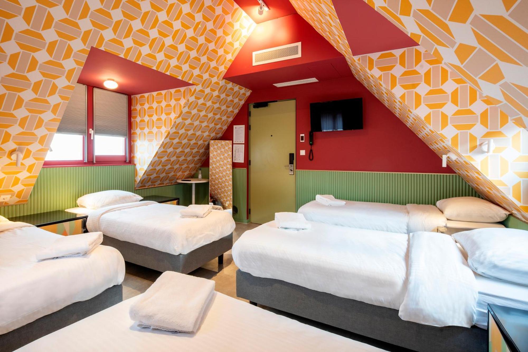 Tourist Inn Hotel 암스테르담 외부 사진