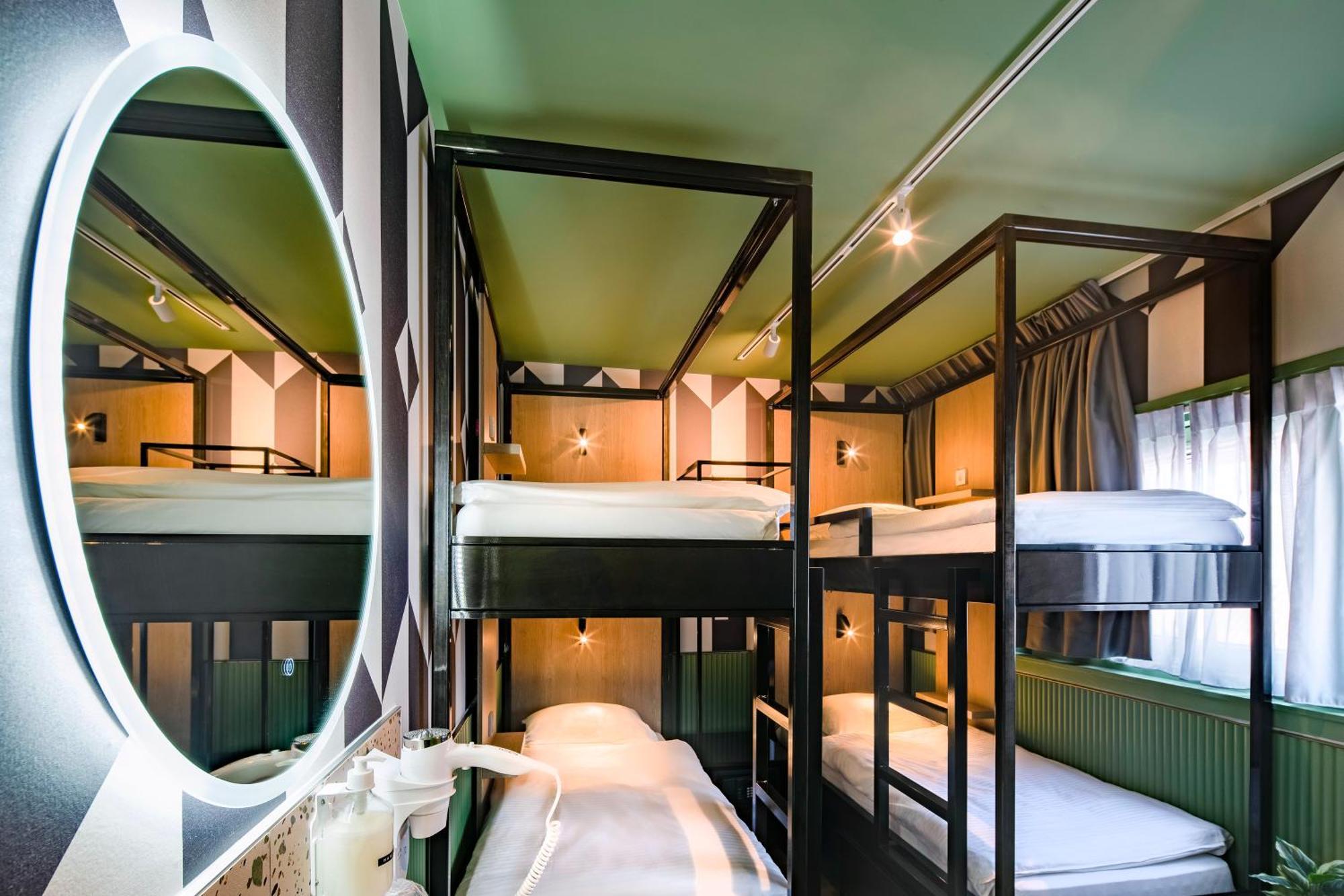 Tourist Inn Hotel 암스테르담 외부 사진